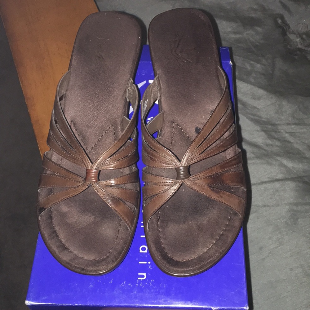 White Mountain Sandals